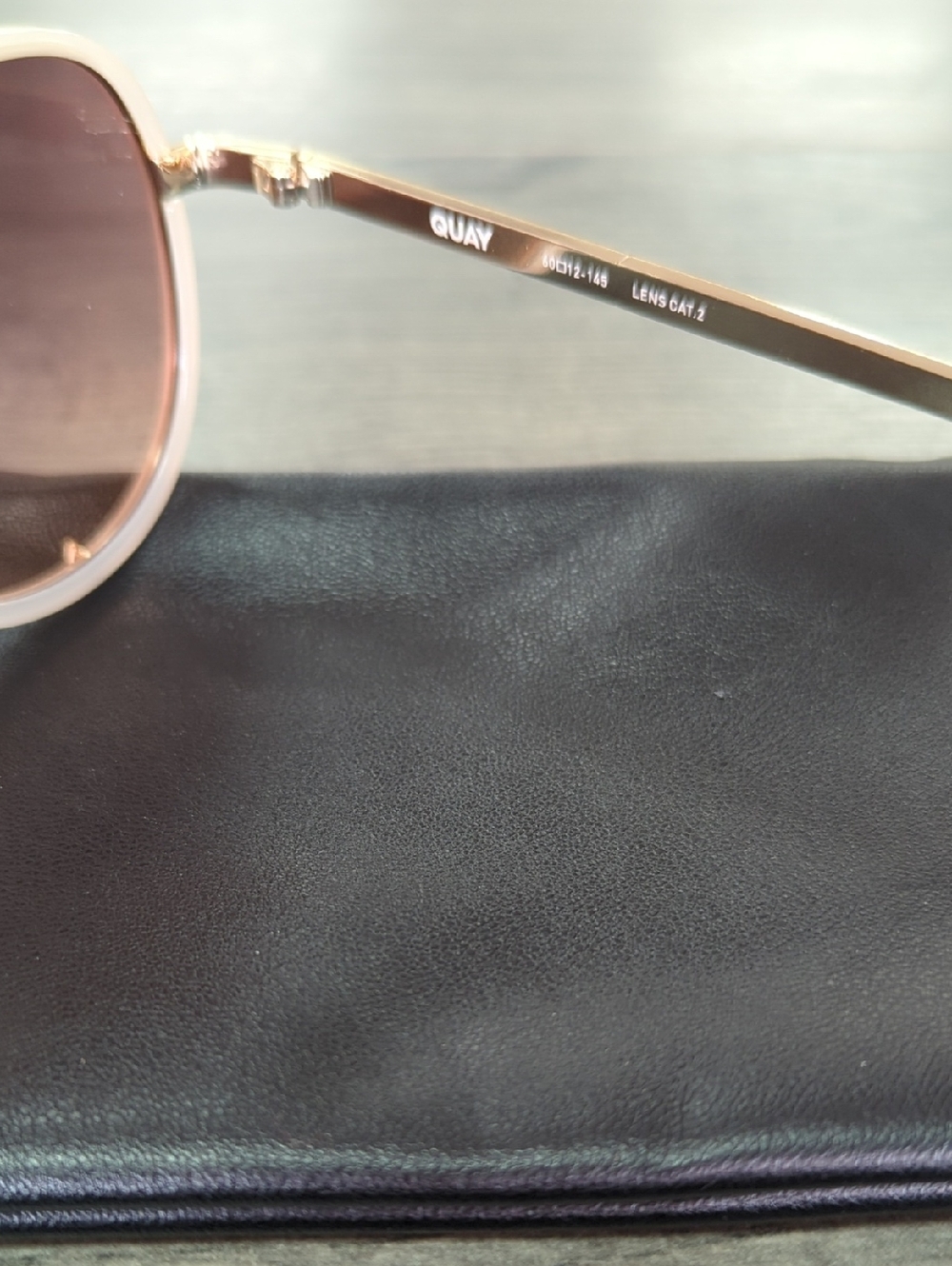 Quay Women's Sunglasses - Picture 3 of 5